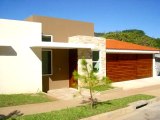 Casa en Los Sueños en venta. San Salvador, El Salvador
