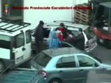 Catania - Carabinieri vestiti da Babbo Natale arrestano esattore