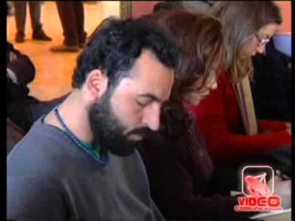 Campania - Pulcinella piange per la Terra dei Fuochi