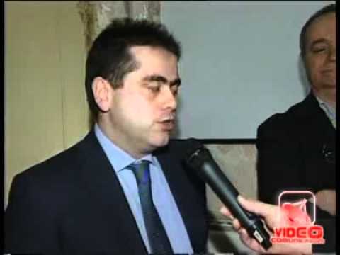 Napoli - Tre sportelli per immigrati