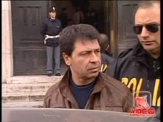 Napoli - Camorra, dieci arresti contro clan Reale