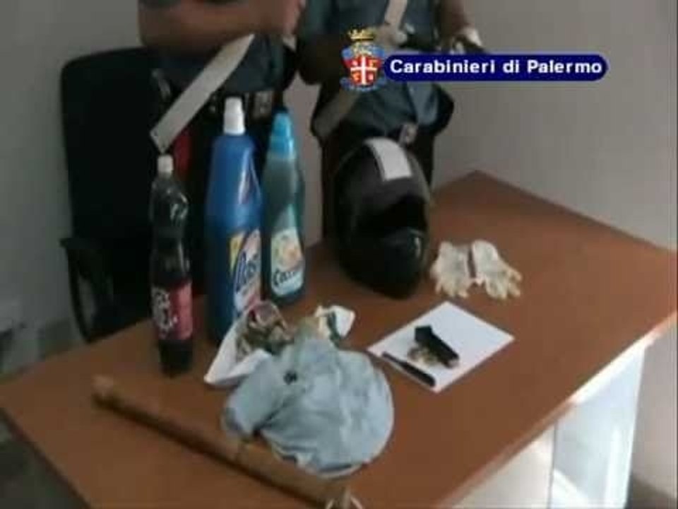 Palermo - Arrestano giovane con kit da sicario in auto
