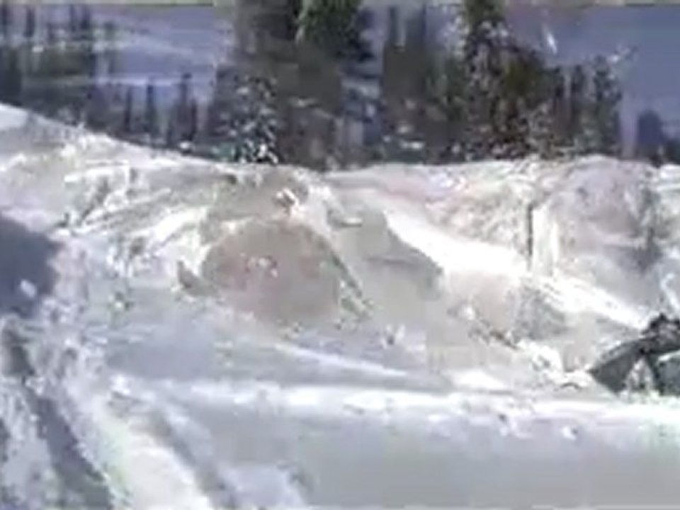 Summit HD Films Snowmobiling