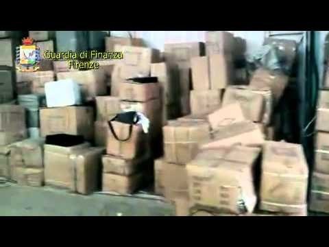 Firenze - Sequestrati 26mila pezzi contraffatti Made in China