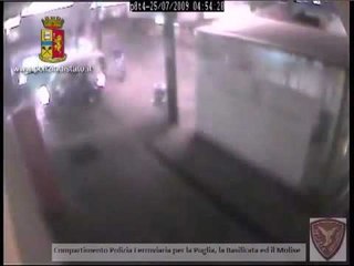 Bari - Marocchino aggredito da due rumeni