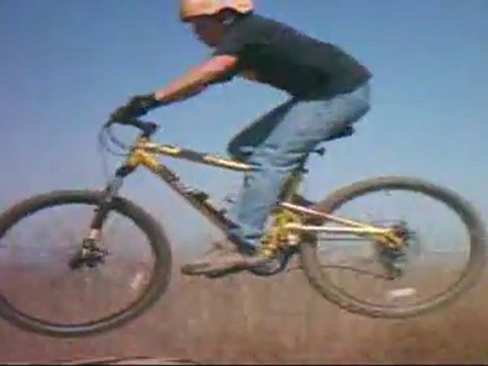 Old crappy mtb vid