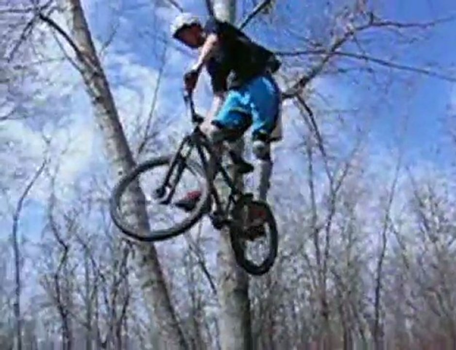 Evan shredding it up for Shred 07