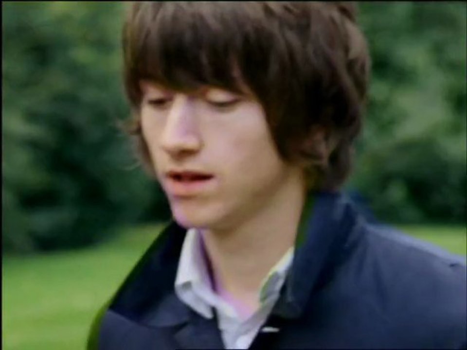 ARCTIC MONKEYS “Teddy Picker” (2007)