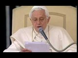 Roma - Il Papa a Malta ha condiviso il dolore delle vittime di abusi