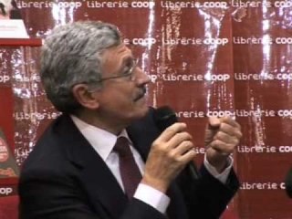 Bologna - D'Alema difende la scelta di sfidare Vendola