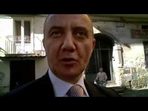 Aversa - Lavori conclusi in via Piave, ma il marciapiede non c'è