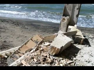 Castel Volturno (CE) - Bagnara muore senza scogliera