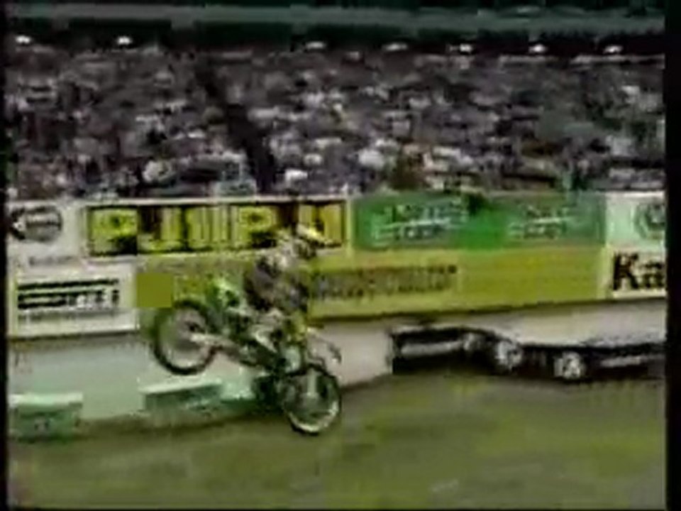 Ricky Carmichael holding on