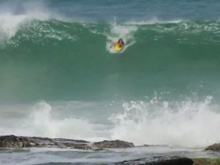 WAPALA Mag N°37 : Ski à Jaws, bodyboard dangereux et SUP Haw