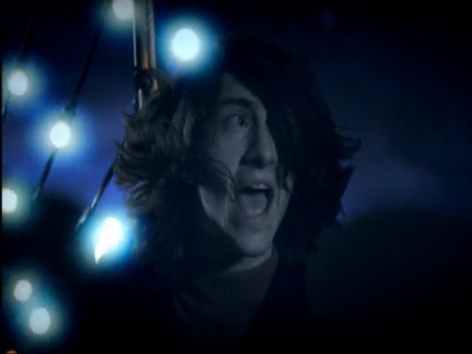 ARCTIC MONKEYS "Crying Lightning" (2009)