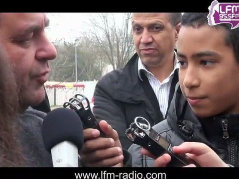 Mantes: Xavier Bertrand au micro des enfants de LFM