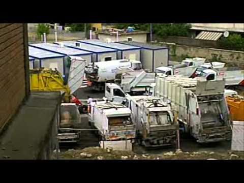 Aversa - Isola ecologica di via Perugia, protestano operatori Asl