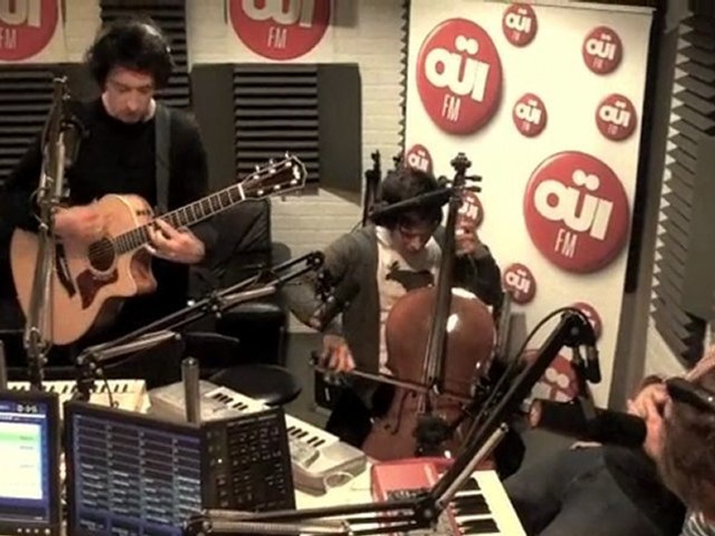 The Wombats - Jump Into The Fog - Session Acoustique OÜI FM