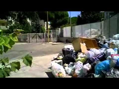 Aversa - Rifiuti al Parco Cerimele, sos dei residenti