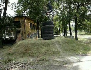 Trials Training at Szeged (A must see biking clip)