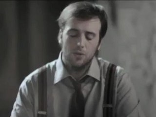 Raphael Gualazzi - Follia d amore (Eurovision 2011 Italy)