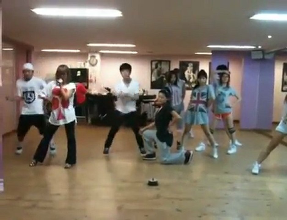 Brown Eyed Girls Narsha) - MAMMA MIA   dance