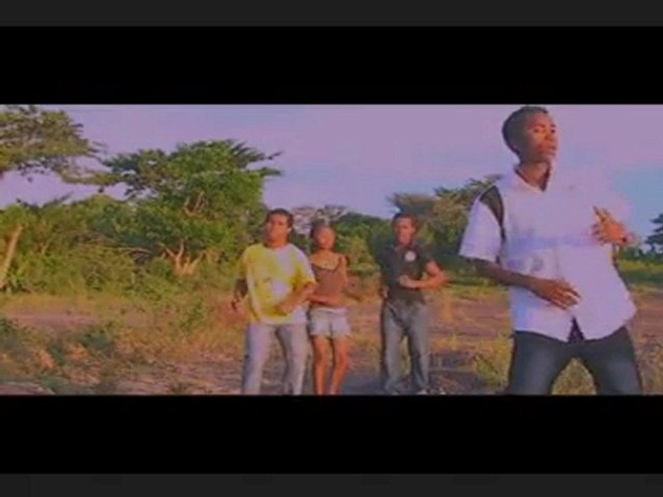 AVSEQ08 sintrany celibataire