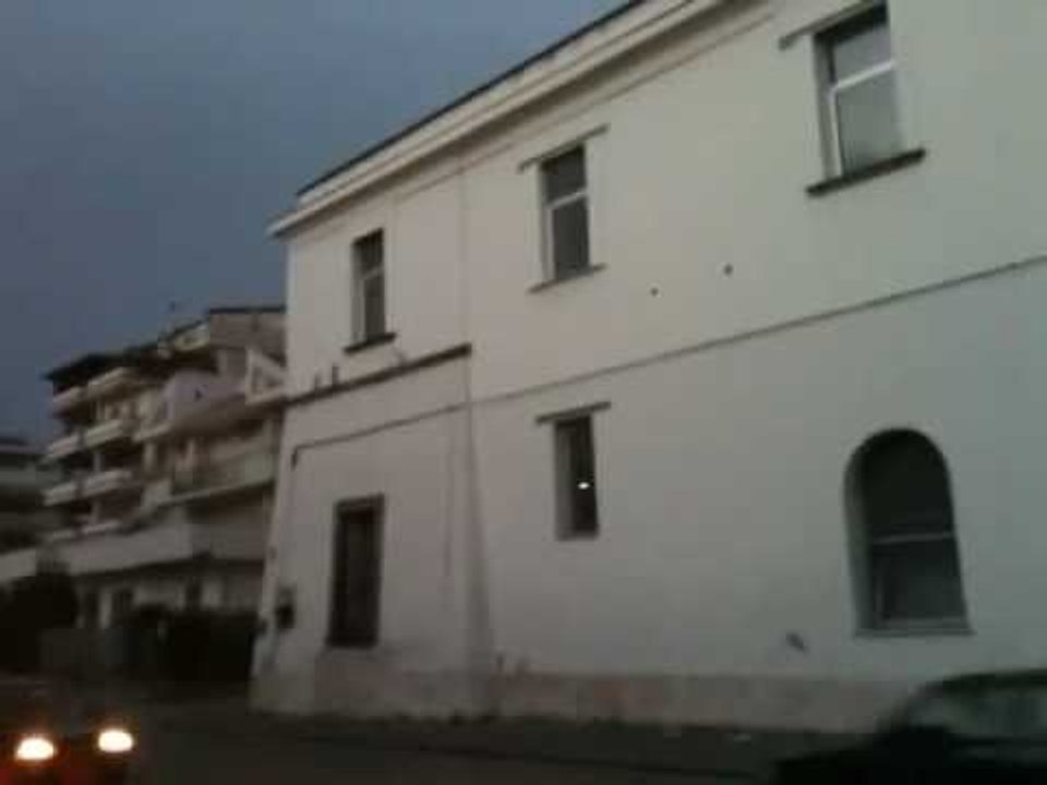 Aversa - La casa dello studente chiusa