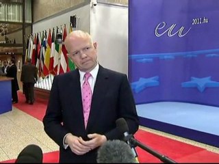 Gaddafi under pressure as death toll rises