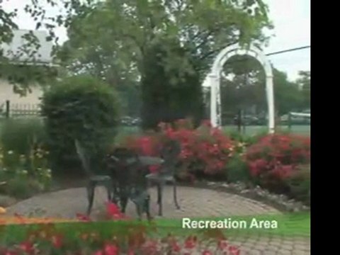 Park Ridge Commons Apartments, 9030 Kennedy Drive, Des Plai