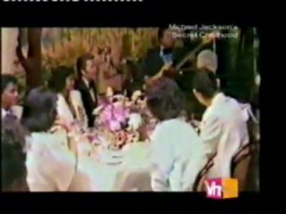 Michael Jackson chante pour l'anniversaire de sa mère