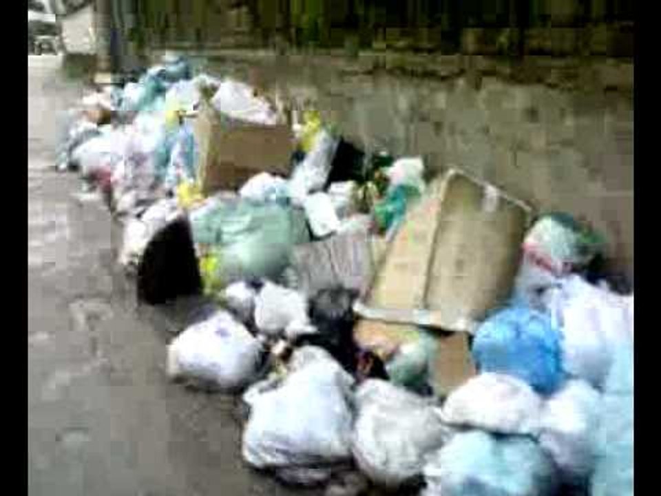 Aversa - Rifiuti in Via Cupa