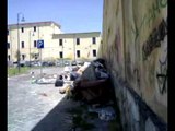 Aversa - Piazza Cirillo resta una discarica