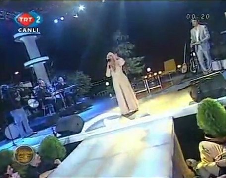 Ey Sevdiğim Sana Şikayetim Var