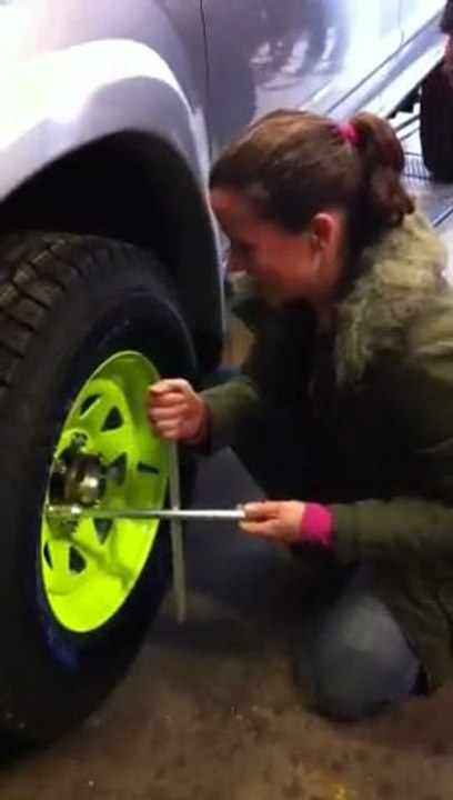 Un changement de roue de haut vol ^^