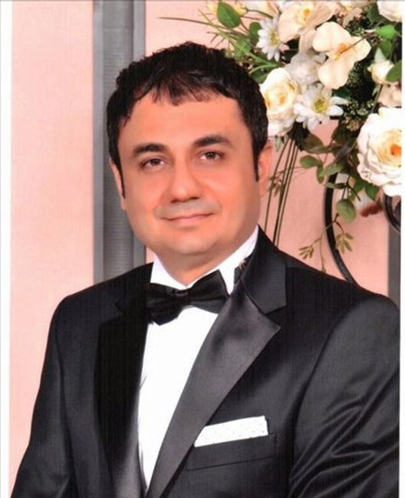 ERDEM ÖZGEN-Gözlerin doğuyor gecelerime