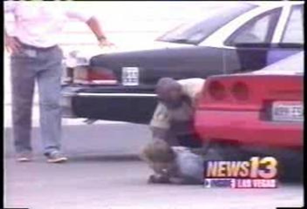 Un blonde dans la police...