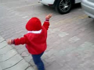 17 subat 2011 Girayhan ilk adımlarını attı :))))