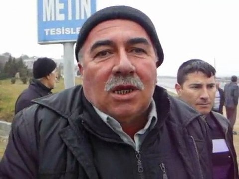 Köylüler Çareyi Kendi Yollarını Açmakta Buldular