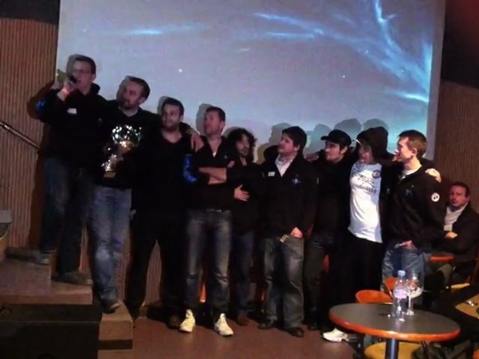 LIGUEROCHELAISE DE POKER CHAMPION DE FRANCE 2011 PAR EQUIPE