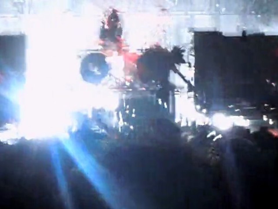 Intro Skunk Anansie à l'Olympia - Yes it's fucking political