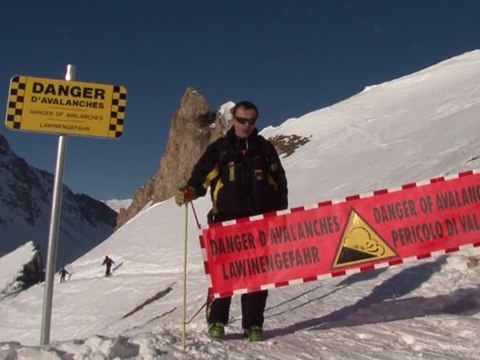 Arabic-Web-On avalanche patrol with the French 'pisteurs'