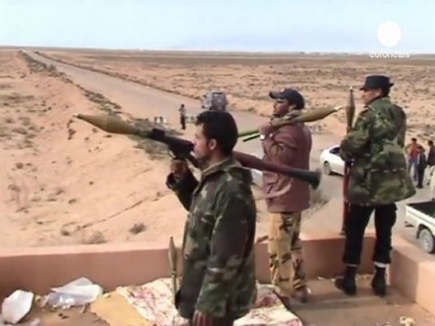 Gadafi intenta recuperar el oeste de Libia