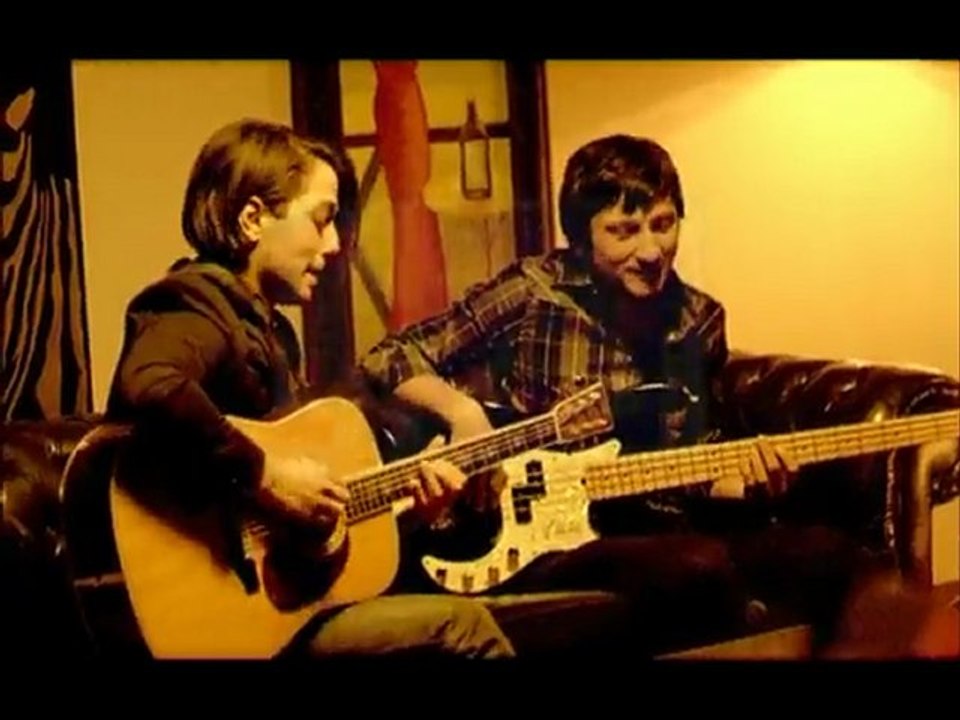 Grup Seksendört Hayır Olamaz Orjinal Video İzle