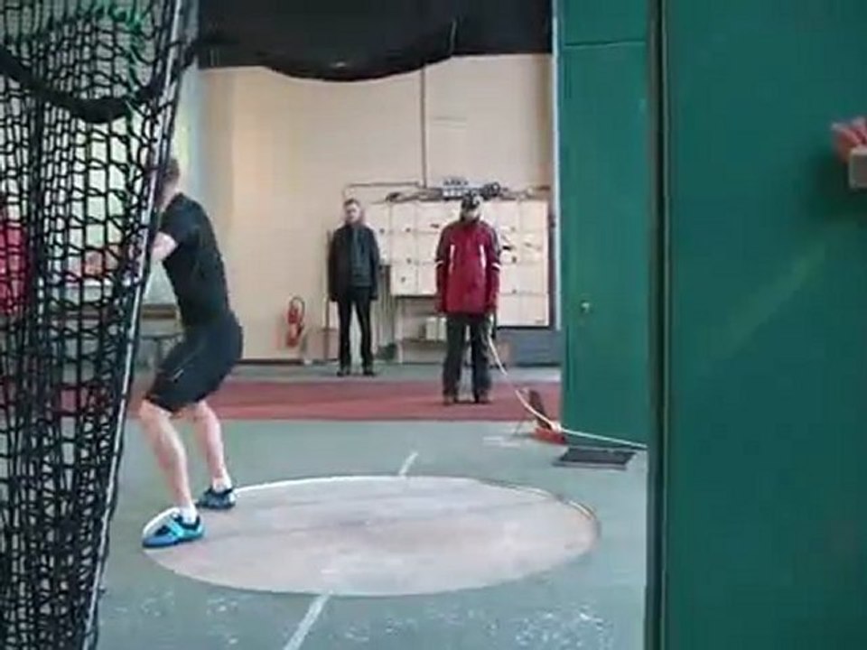 Athlé lancer disque Robert Harting 2è compétition 2011 65m95