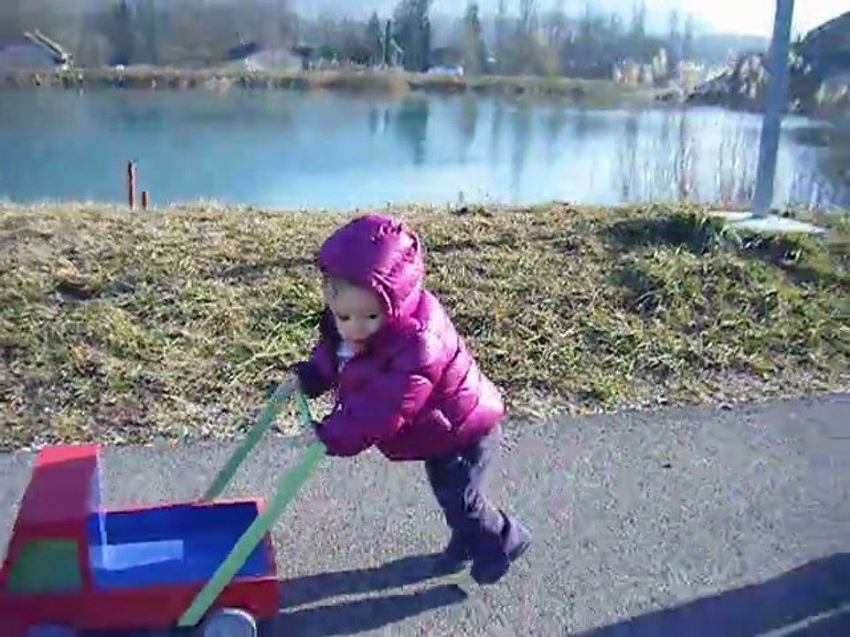 Justine et le camion fev 2011