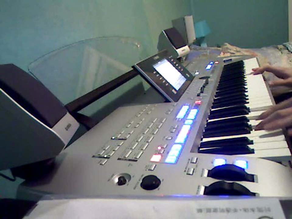 With or without you - Tyros 4