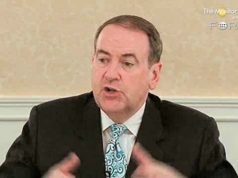 Huckabee Defends Michelle Obama's Anti-Obesity Campaign