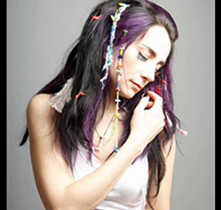 Aylin Aslım - K.A.L.P