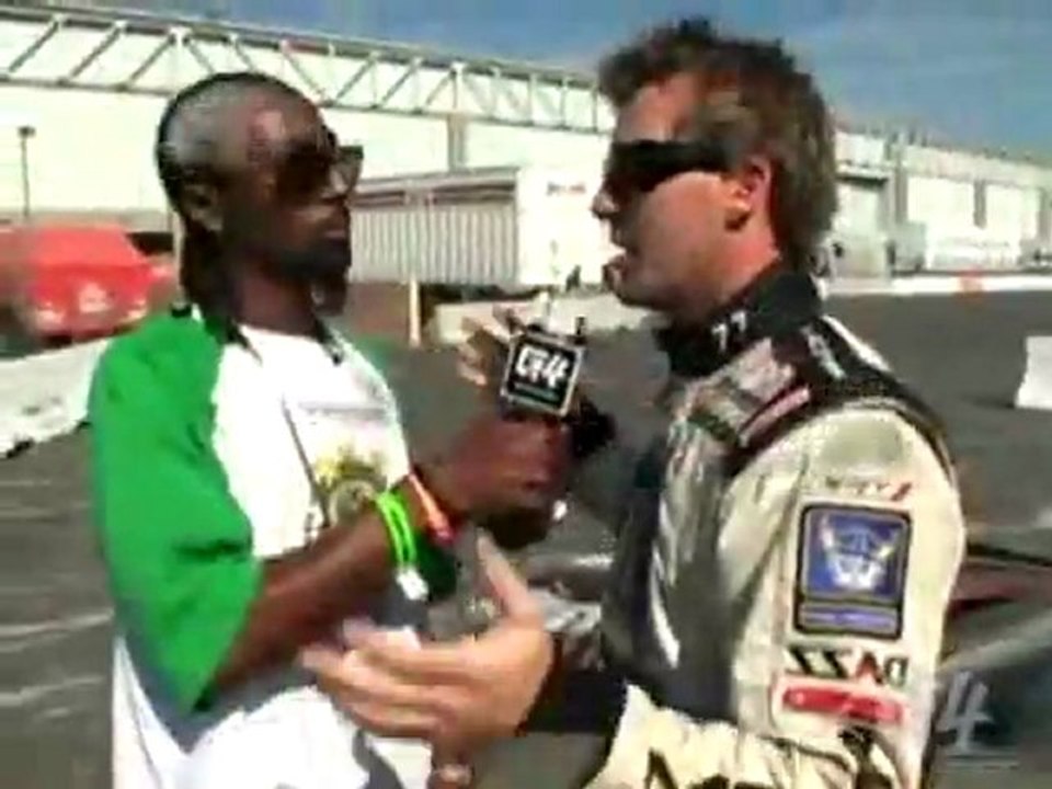 blasting the tracks in Las Vegas at SEMA '06